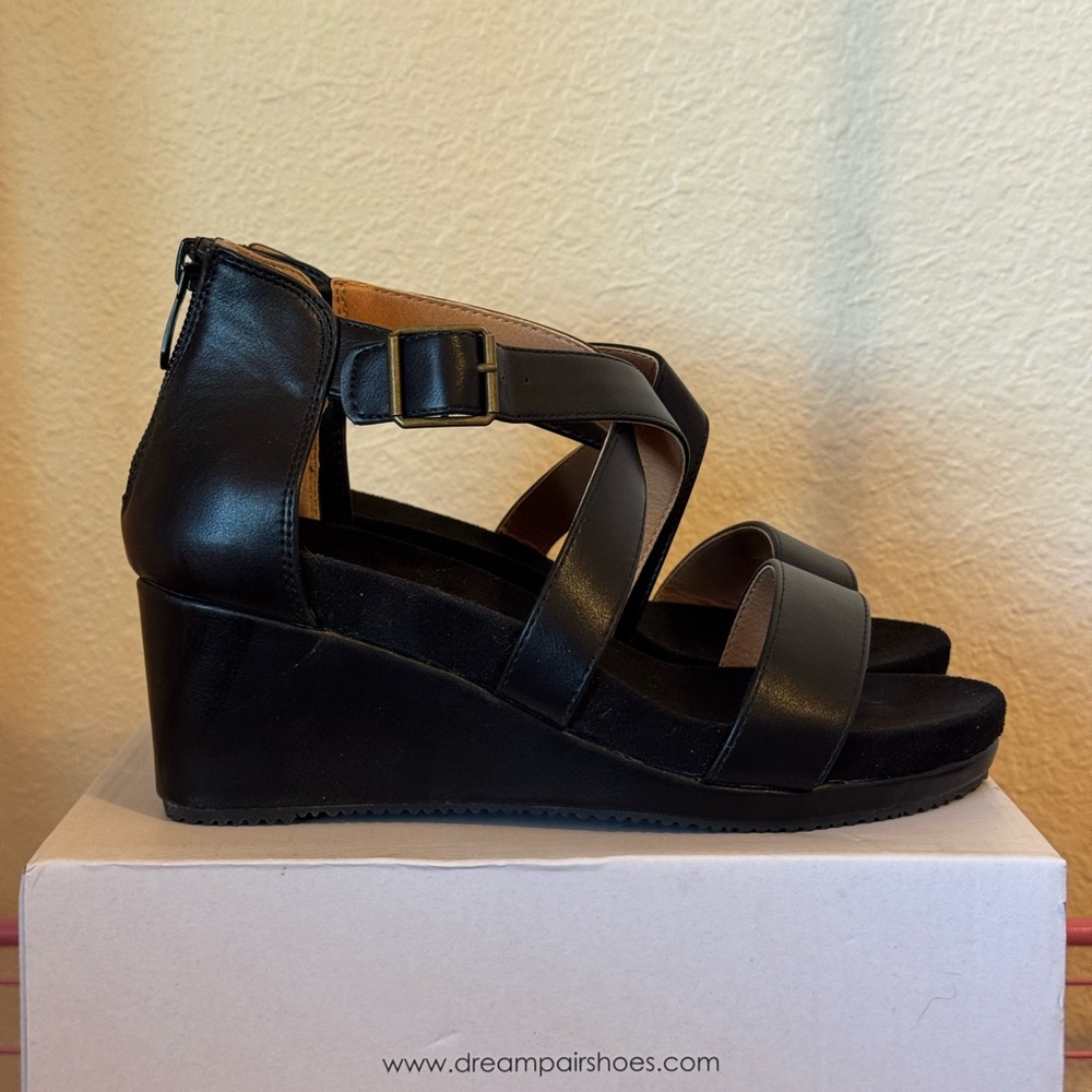 Dream Paris Black Women's Wedge Sandals - NEW IN BOX